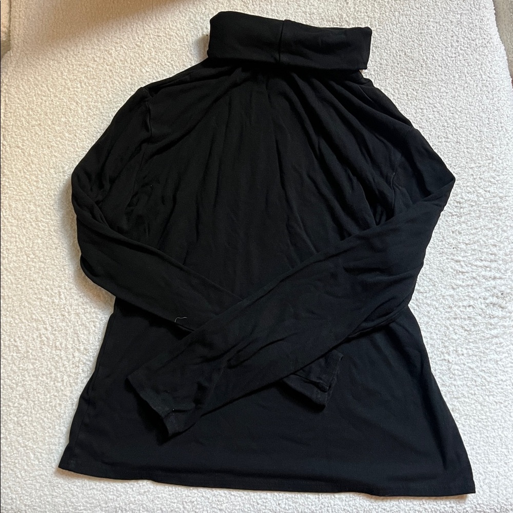 Elegant Black Long Sleeve Turtleneck Top